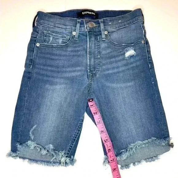 Express Womens Bermuda High Rise Stretch Shorts Size 2 - Picture 2 of 6